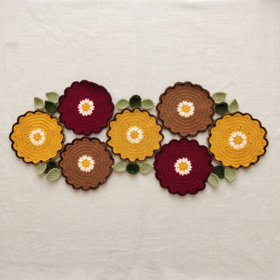 Crochet Rose Table Runner