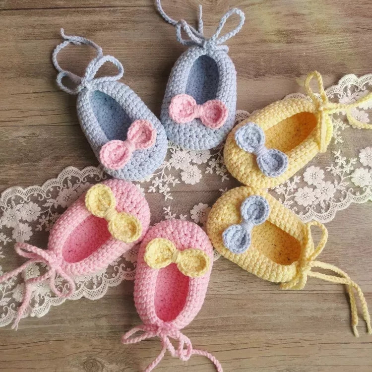 Handmade crochet baby bow sandals