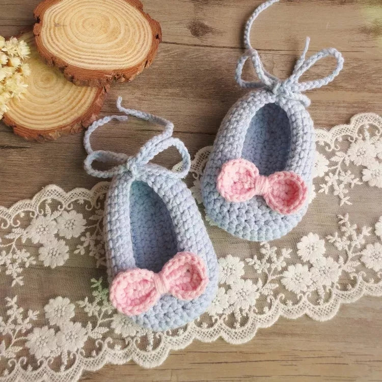 Handmade crochet baby bow sandals