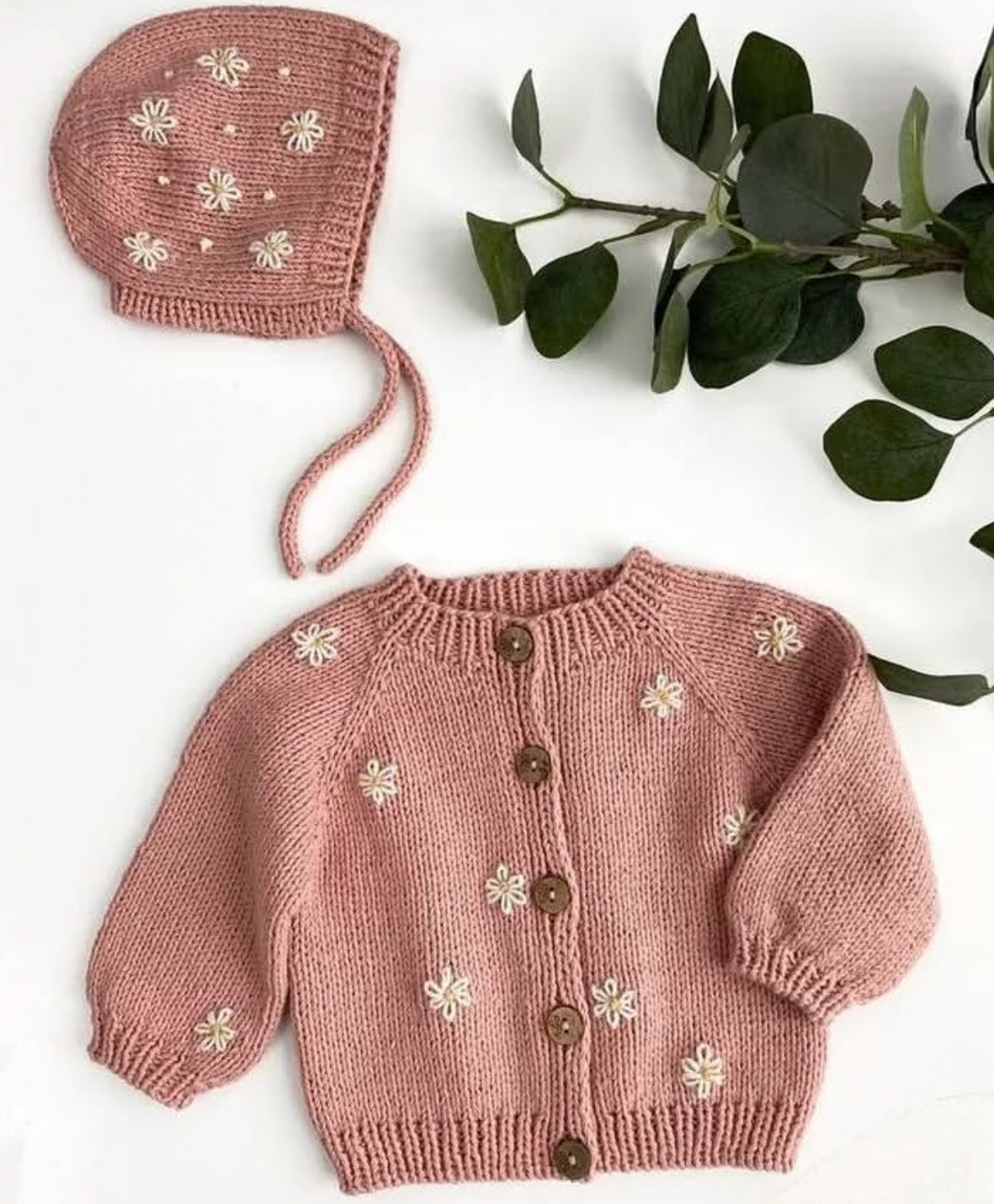 Crochet baby girl cardigan and bonnet set in pink