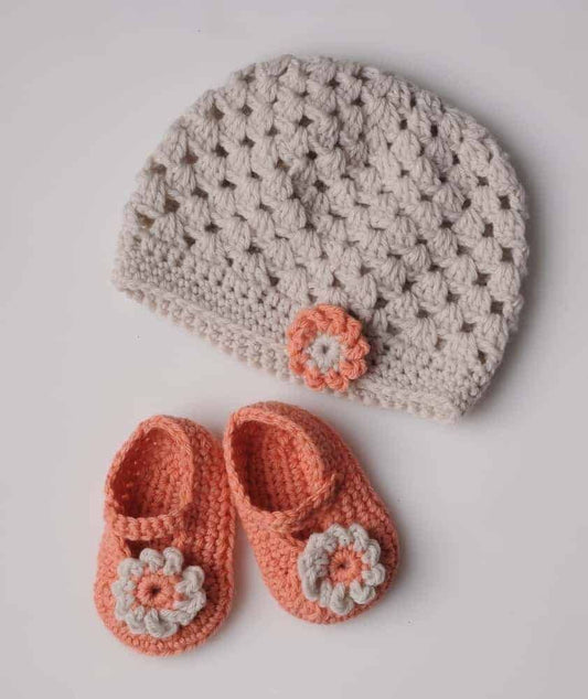 Handmade crochet baby peach flower cap and booties set