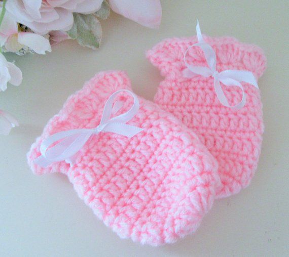 Crochet Baby Pink Mittens