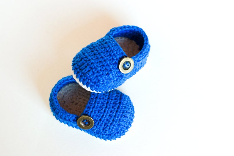 Handmade crochet baby blue loafers