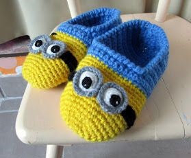 Handmade crochet baby minion booties