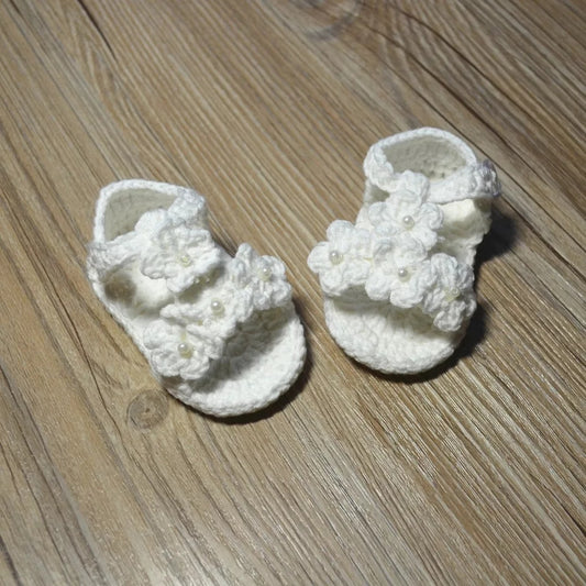 Handmade crochet baby white pearl flower sandals