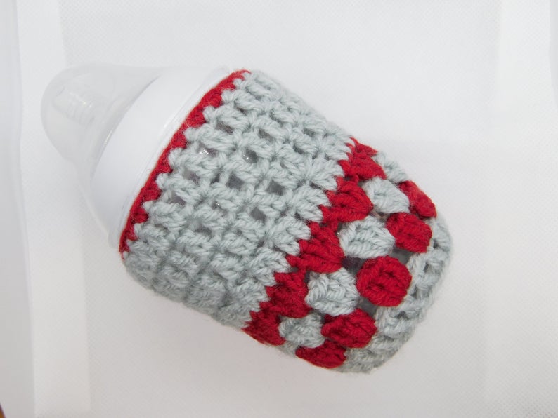Crochet Baby Red and Grey Patterned Feeder Cover