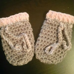 Crochet Baby Mittens (0-12M)